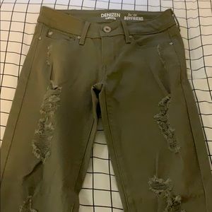 levi’s green distressed low rise boyfriend jeans<3